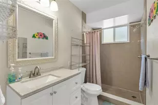 1600 W Lake Parker Dr, Lakeland, FL 33805 - Photo 8