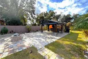 2324 Creek Side Dr, Lakeland, FL 33811 - Photo 36