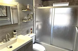 2324 Creek Side Dr, Lakeland, FL 33811 - Photo 28