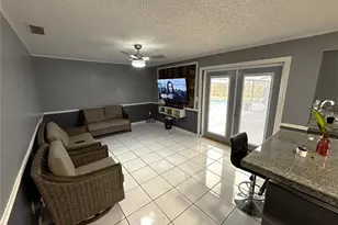 2324 Creek Side Dr, Lakeland, FL 33811 - Photo 24