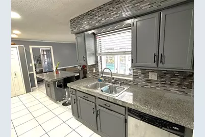 2324 Creek Side Drive, Lakeland, FL 33811 - Photo 18