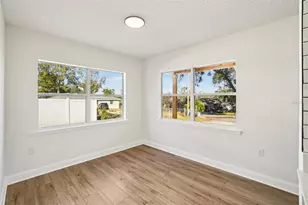 13929 2nd St, Dade City, FL 33525 - Photo 10