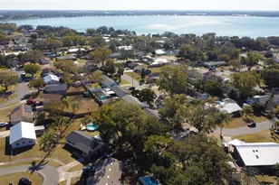 220 E Lawson Dr, Auburndale, FL 33823 - Photo 18