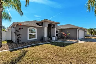 3581 Marsh Wren St, Lakeland, FL 33811 - Photo 4