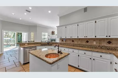 2409 Jenna Ln, Lakeland, FL 33813 - Photo 30