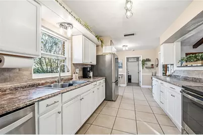 216 Shelley Drive, Winter Haven, FL 33884 - Photo 10