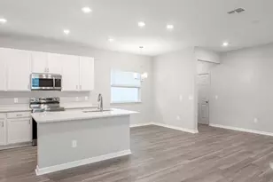 551 Windy Willow Wy, Saint Cloud, FL 34771 - Photo 4