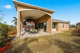 708 Teaberry Trail, Polk City, FL 33868 - Photo 4