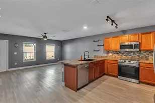 1 Redwood Ct, Kissimmee, FL 34759 - Photo 6