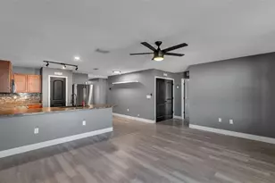 1 Redwood Ct, Kissimmee, FL 34759 - Photo 10