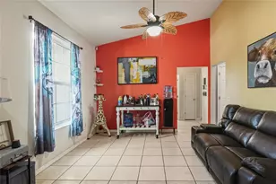 1703 Oakwood Estates Dr, Plant City, FL 33563 - Photo 6