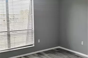 1836 N Crystal Lake Dr, Lakeland, FL 33801 - Photo 16