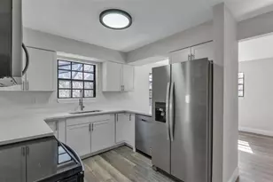 6572 Forestwood Dr W, Lakeland, FL 33811 - Photo 6