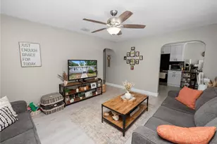 219 Ariana St, Lakeland, FL 33803 - Photo 12