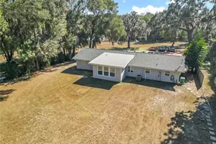 143 E Lemon St, Lady Lake, FL 32159 - Photo 50