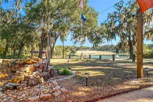 143 E Lemon St, Lady Lake, FL 32159 - Photo 44