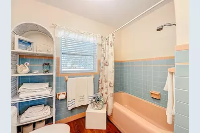 143 E Lemon Street, Lady Lake, FL 32159 - Photo 36