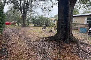 861 Saddlewood Blvd, Lakeland, FL 33809 - Photo 2