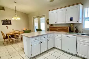 130 Evergreen Dr, Auburndale, FL 33823 - Photo 8