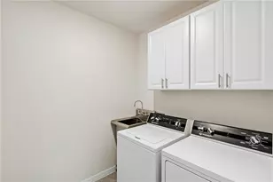 3307 Hilltop Cir, Bradenton, FL 34211 - Photo 34