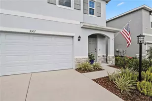 3307 Hilltop Cir, Bradenton, FL 34211 - Photo 4