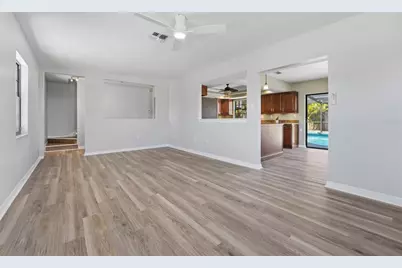 5328 Fox Run Road, Sarasota, FL 34231 - Photo 6