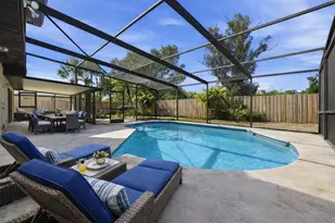 5328 Fox Run Rd, Sarasota, FL 34231 - Photo 2