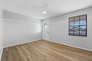 5328 Fox Run Rd, Sarasota, FL 34231 - Photo 16