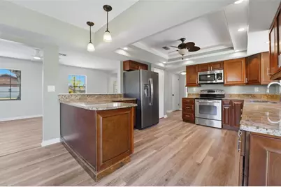 5328 Fox Run Road, Sarasota, FL 34231 - Photo 10