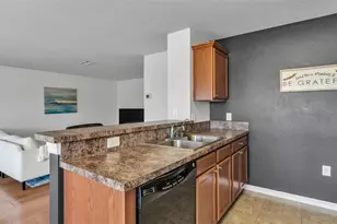 2447 Ladoga Dr, Lakeland, FL 33805 - Photo 12