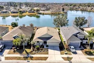 2447 Ladoga Dr, Lakeland, FL 33805 - Photo 2