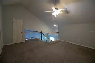 5048 Fairfield Ct, Lakeland, FL 33811 - Photo 4