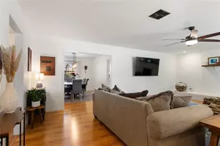 7853 Rolling Grove Dr E, Lakeland, FL 33810 - Photo 8