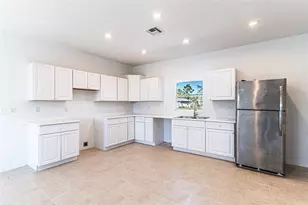 1406 Bittersweet St, Lake Placid, FL 33852 - Photo 4