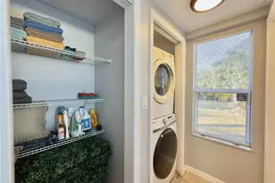 433 86th Ave N, Saint Petersburg, FL 33702 - Photo 16