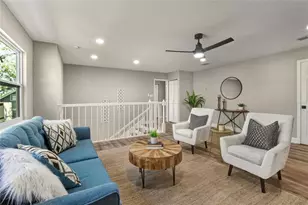 400 Patica Rd NE, Saint Petersburg, FL 33702 - Photo 10