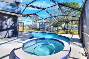 400 Patica Rd NE, Saint Petersburg, FL 33702 - Photo 46