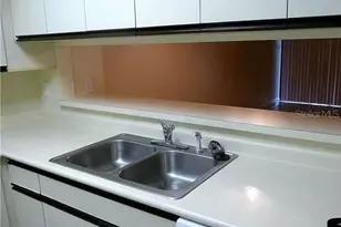 733 Carpenters Way, Lakeland, FL 33809 - Photo 10