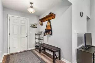 859 Orleans Dr, Eagle Lake, FL 33839 - Photo 6