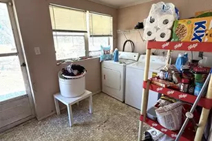 340 Weaver Ave, Lake Wales, FL 33853 - Photo 8