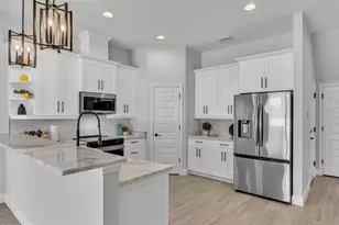 1178 Windjammer Dr, Lakeland, FL 33803 - Photo 14