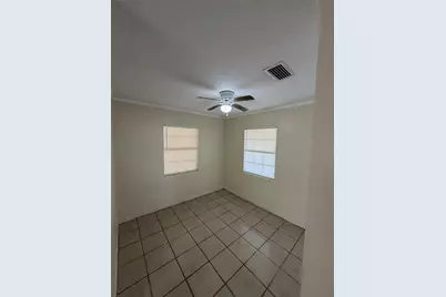 1915 E Fern Road, Lakeland, FL 33801 - Photo 10