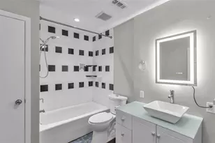 1616 Rose Dr, Lakeland, FL 33813 - Photo 18