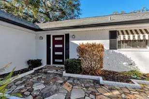 1616 Rose Dr, Lakeland, FL 33813 - Photo 2