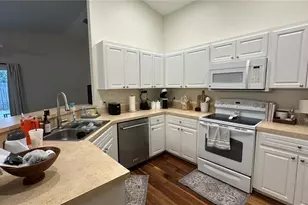 906 SE 5th St, Mulberry, FL 33860 - Photo 8