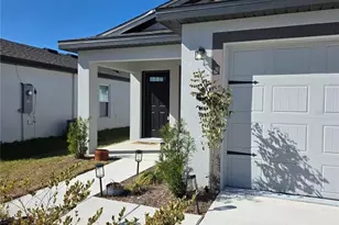 29554 Fedora Cir, Brooksville, FL 34602 - Photo 2