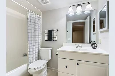 1821 Village Court, Mulberry, FL 33860 - Photo 10