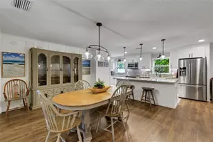 1319 Edgewater Beach Dr, Lakeland, FL 33805 - Photo 8