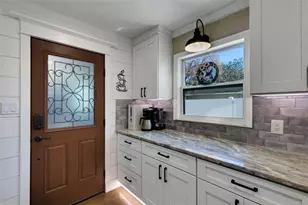 1319 Edgewater Beach Dr, Lakeland, FL 33805 - Photo 20
