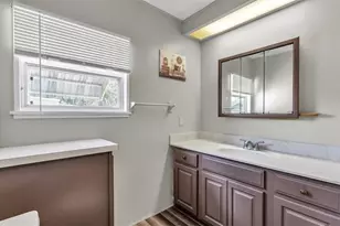 521 Oak Ridge E, Lakeland, FL 33801 - Photo 20